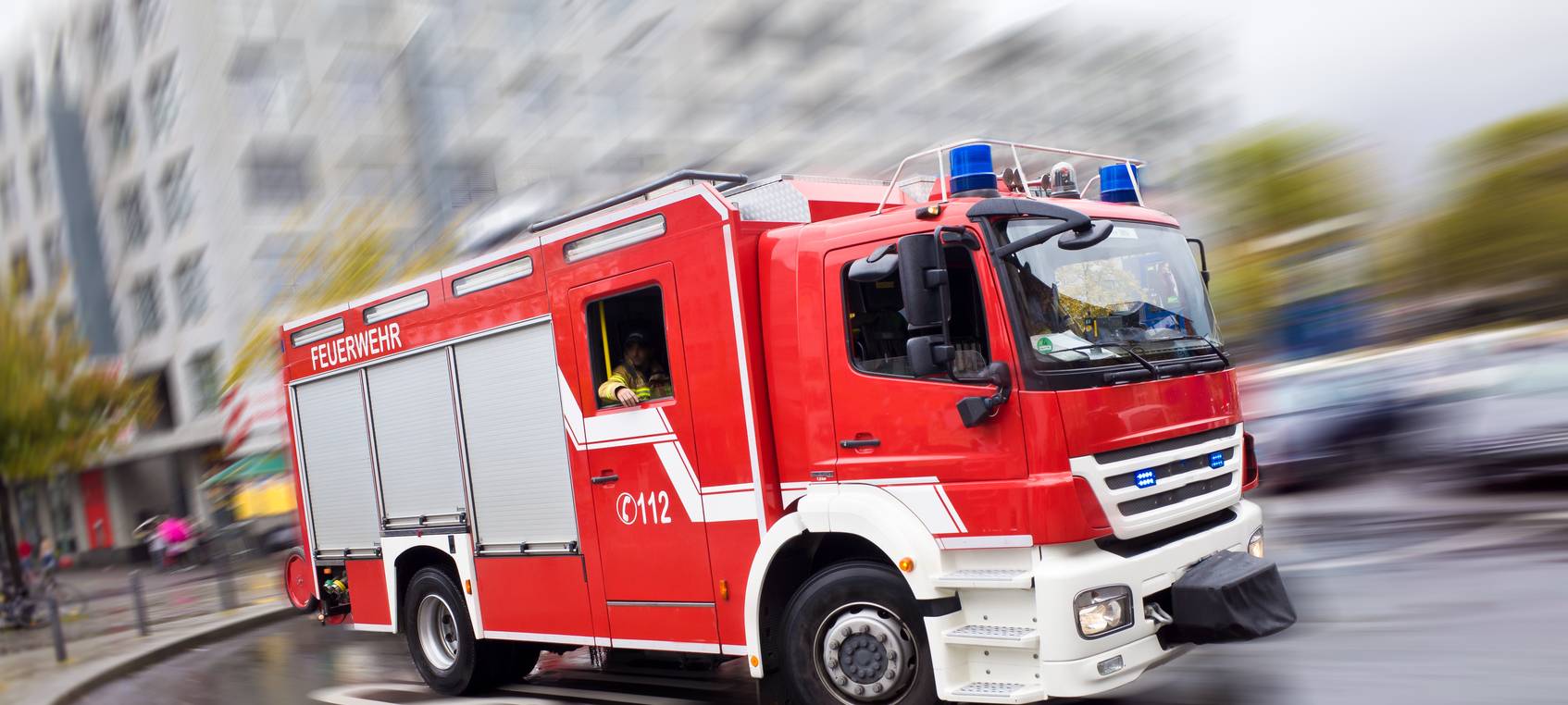 Feuer in Industriehalle in Castrop-Rauxel