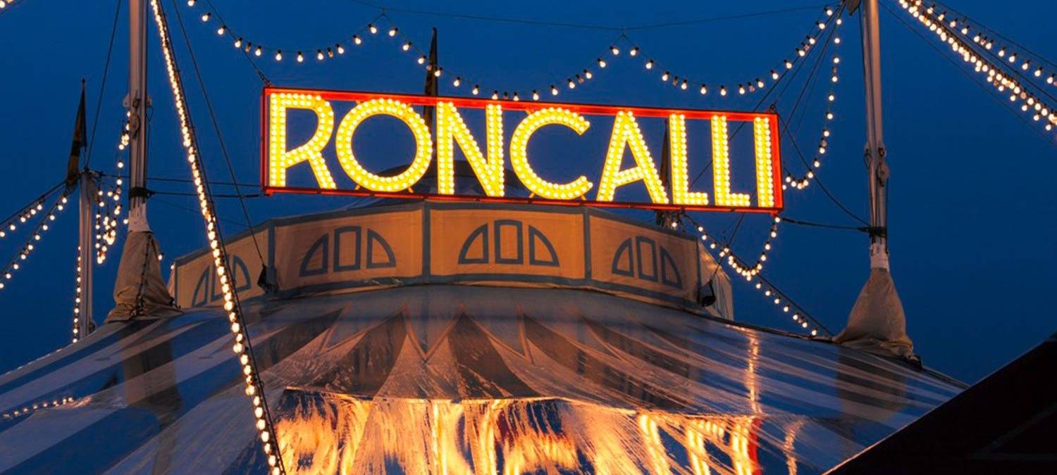 Roncalli-Aufbau in Recklinghausen