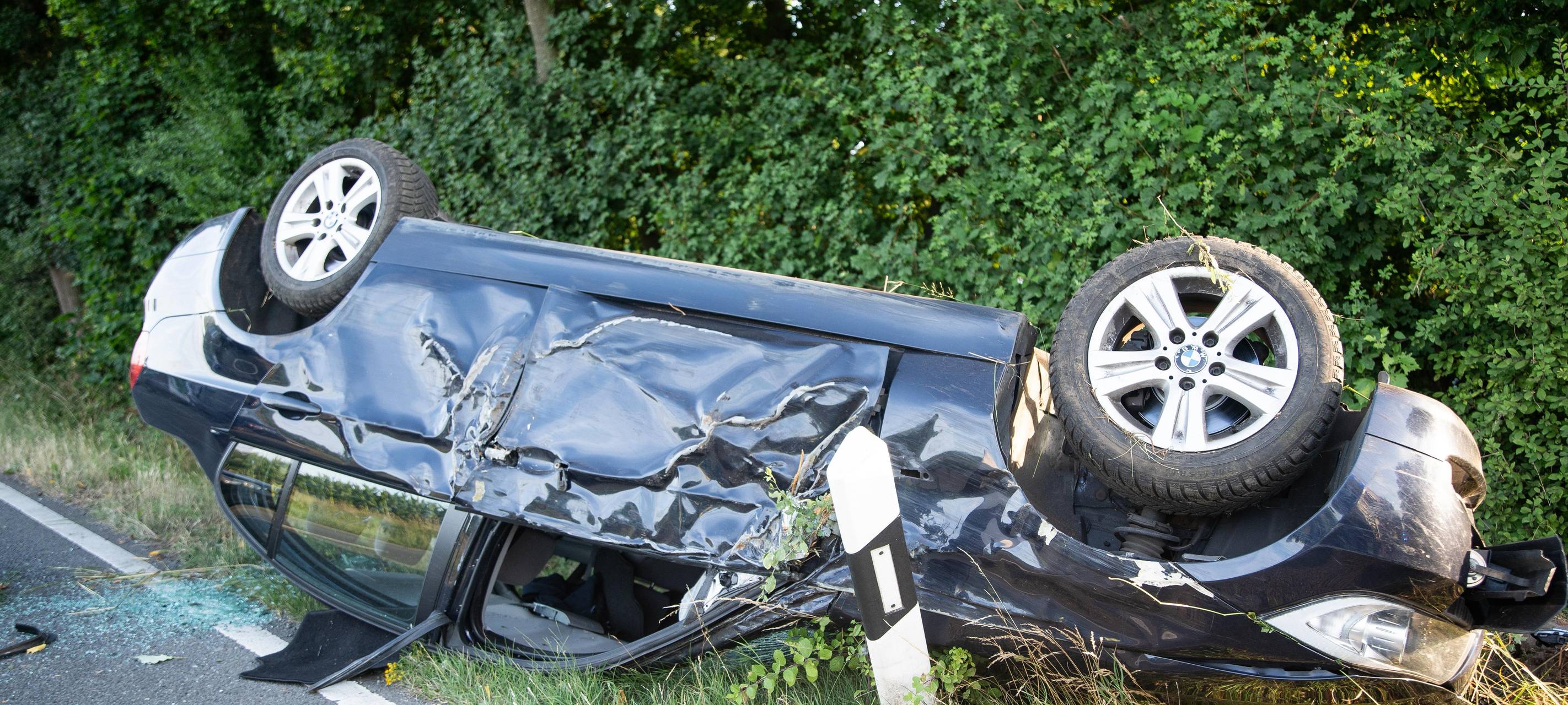 Auto mit vier jungen Menschen in Dorsten verunglückt