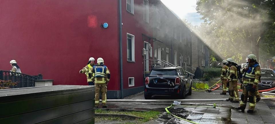 Recklinghausen: Veranda-Brand greift auf Haus über