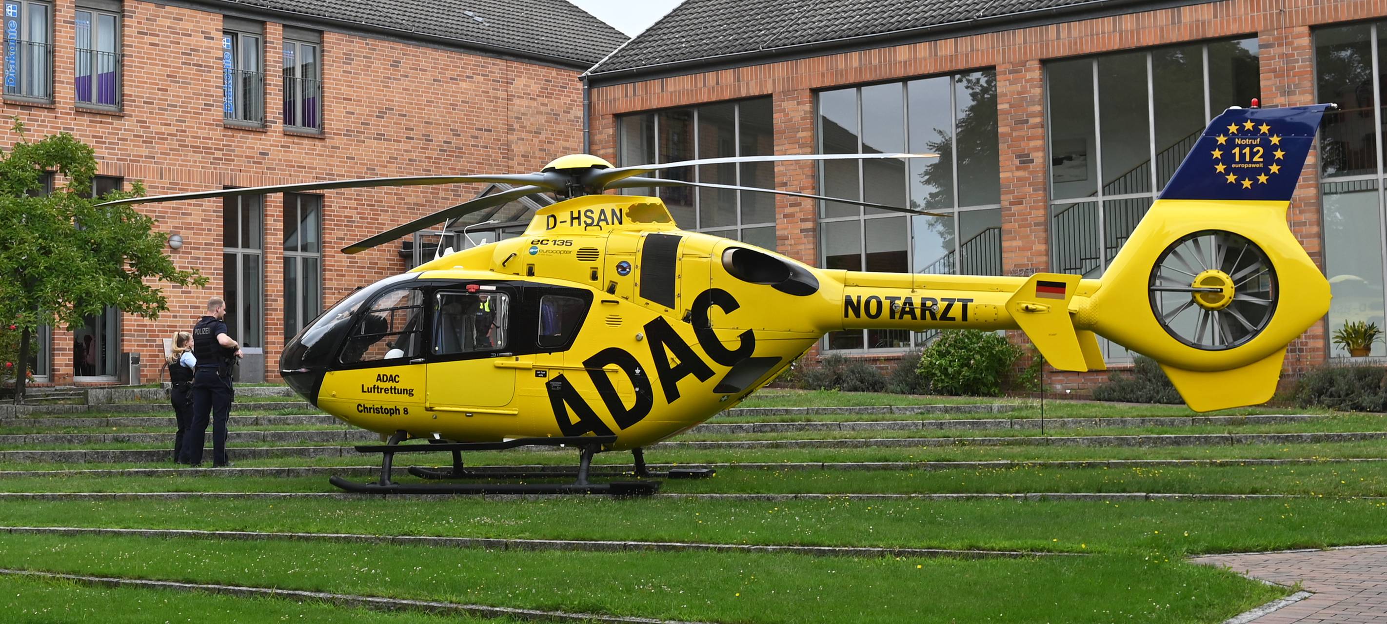 Schwerverletzte Person gefunden: Polizeieinsatz in Haltern