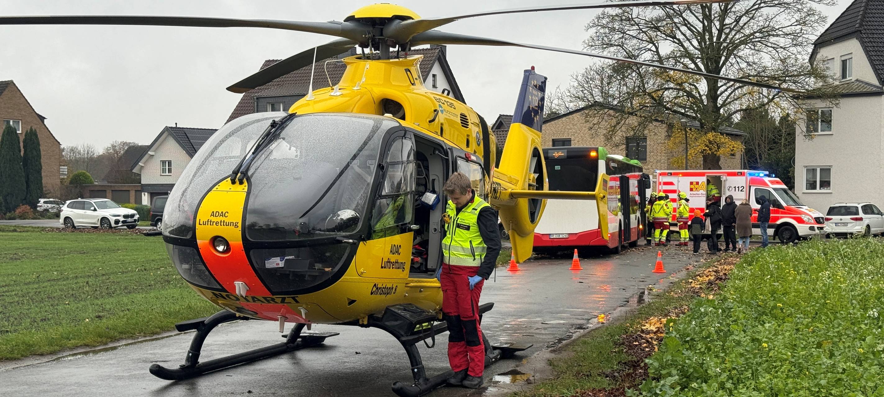 Schwerer Unfall mit Linienbus in Dorsten: Mehrere Verletzte