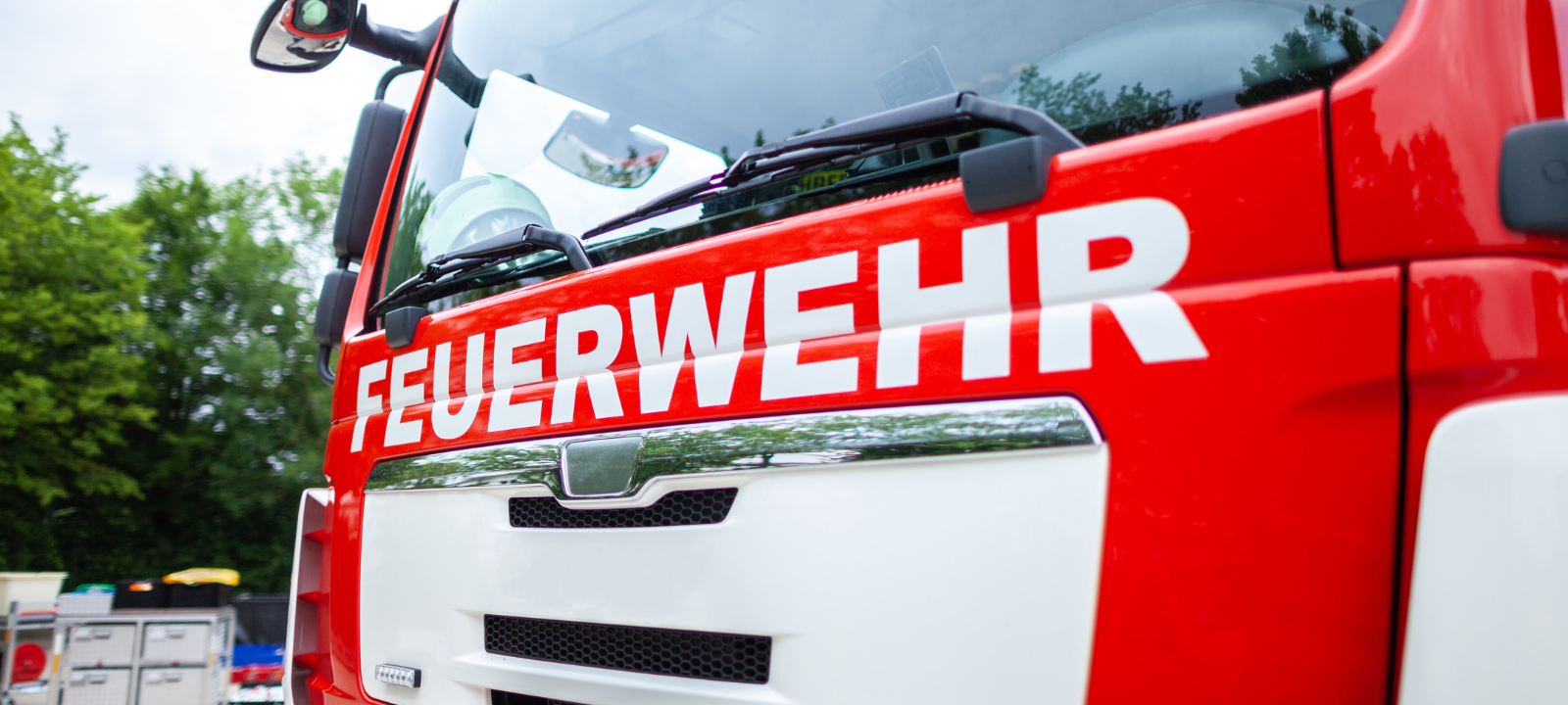 Feuer in Castrop-Rauxel: Bewohner springt aus dem Fenster
