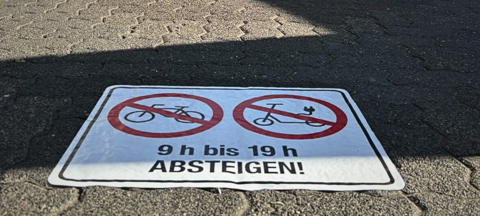 Haltern: Bitte absteigen! Neue Schilder in der Innenstadt